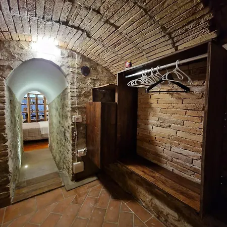 Am17 - The Ancient Cave * Perugia