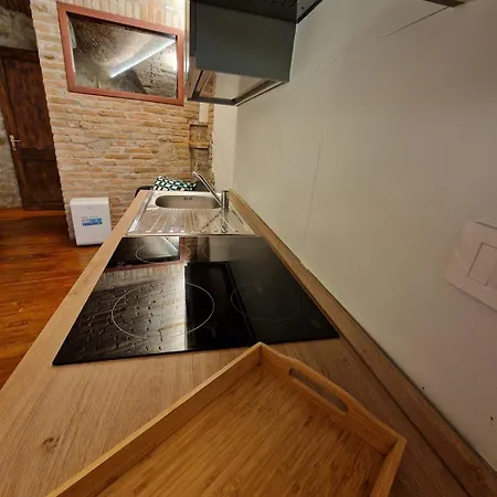 Am17 - The Ancient Cave Apartmán