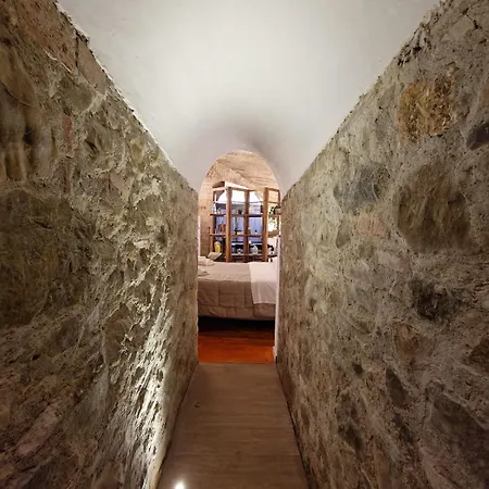 Am17 - The Ancient Cave Lägenhet