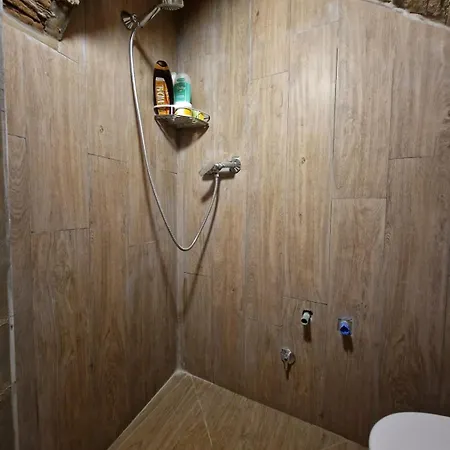 Am17 - The Ancient Cave